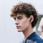 Soundpeats-Air-3-earphones-black